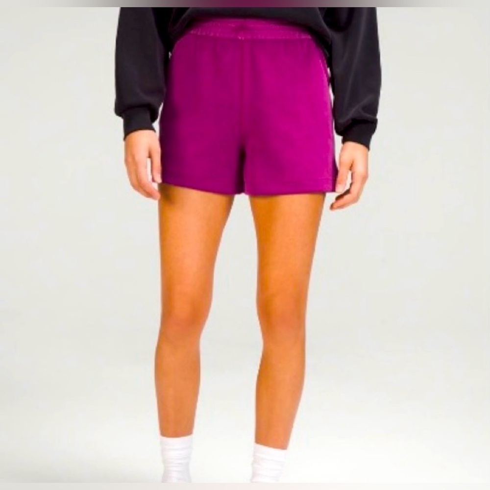 Lululemon Softstreme high-Rise short size 10